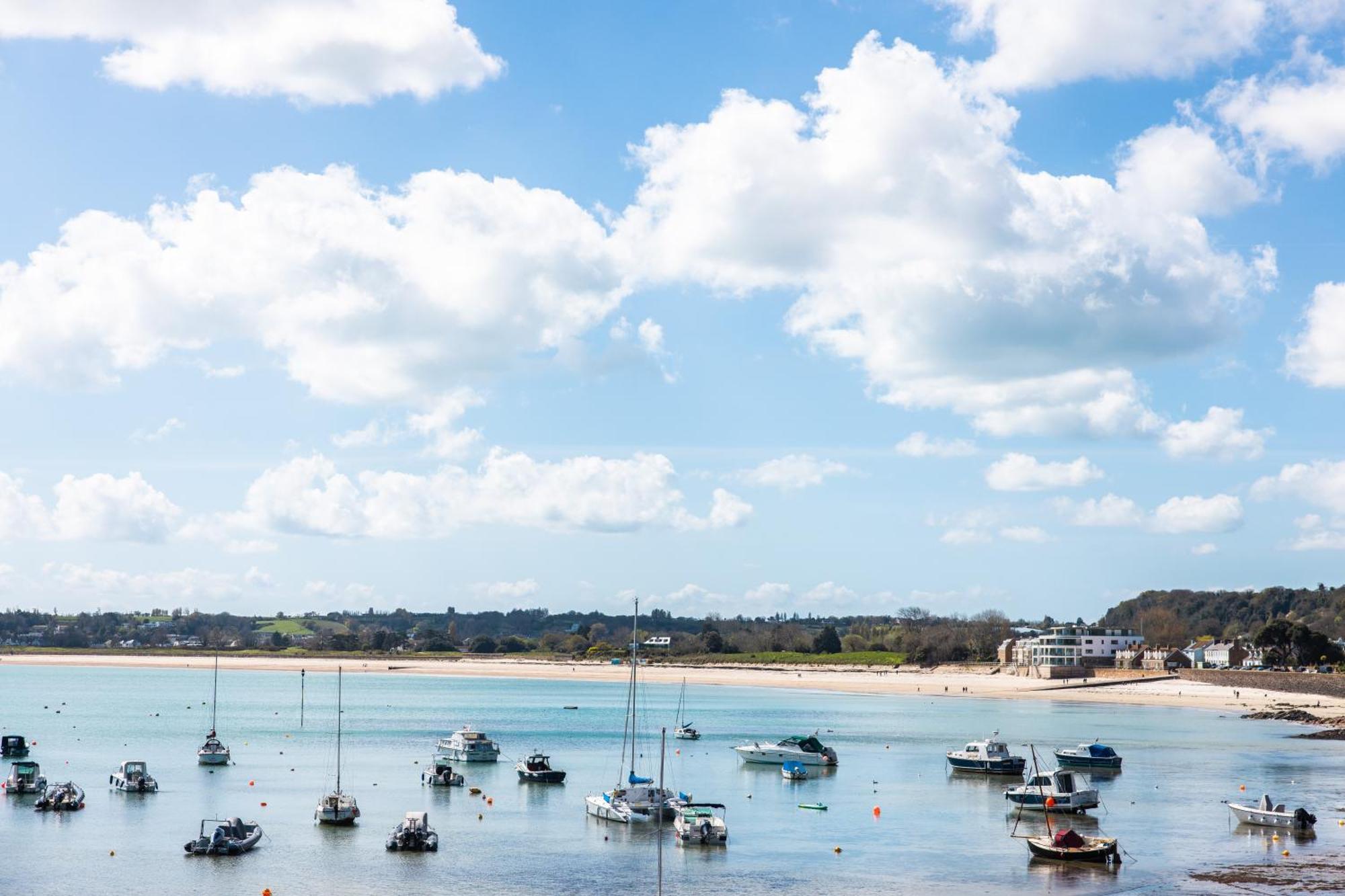 The Moorings Hotel & Restaurant Gorey Buitenkant foto