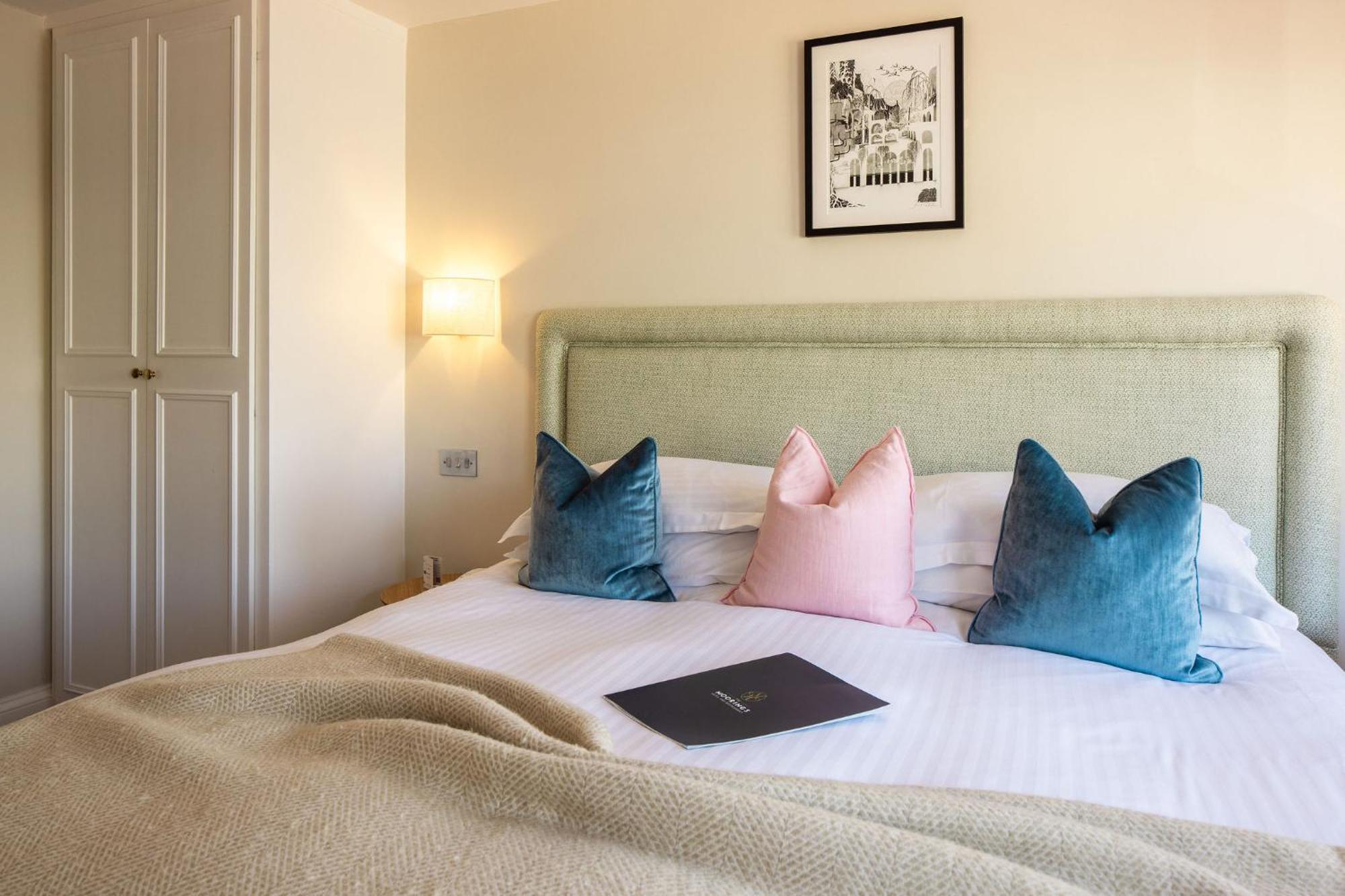 The Moorings Hotel & Restaurant Gorey Buitenkant foto